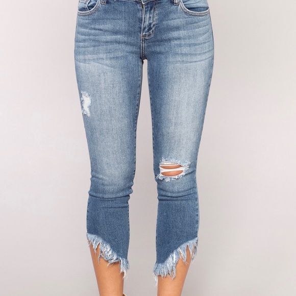 Mid Rise Jeans - Picture 2 of 6